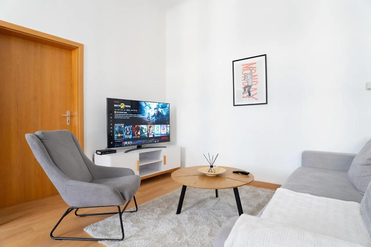 The Dante Prague - Family And Friends Apartments Czech Republic
